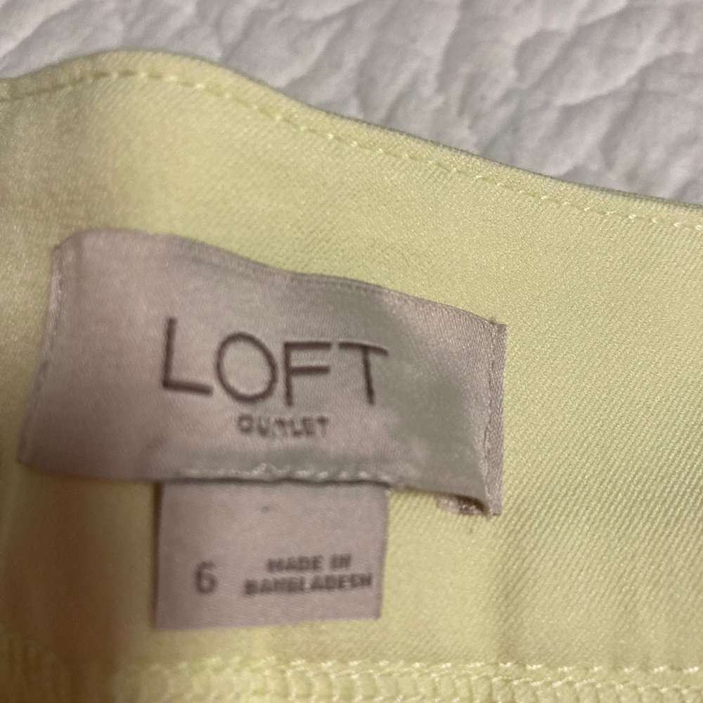 Yellow cropped Pants